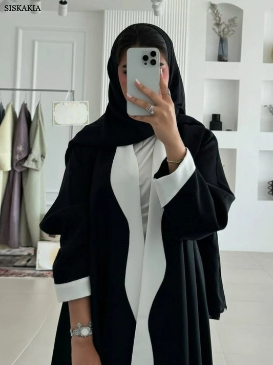 عباية بتصميم مرقع بأكمام مطوية