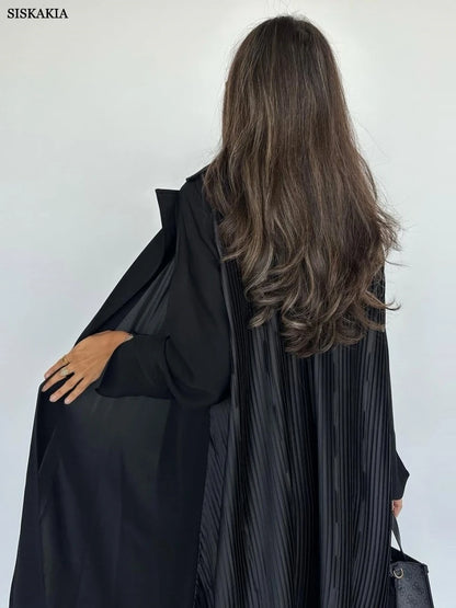 عباية بكسرات بأكمام مكسرة