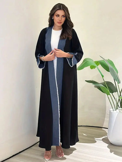 عباية عصرية بتصميم دنيم مكشكش